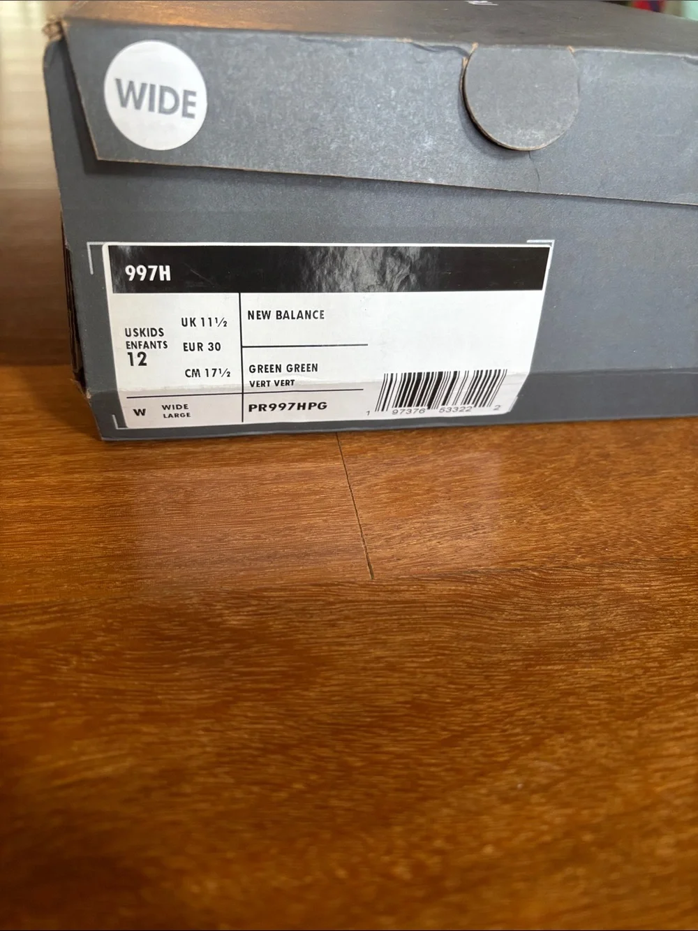 NWT New Balance sneakers